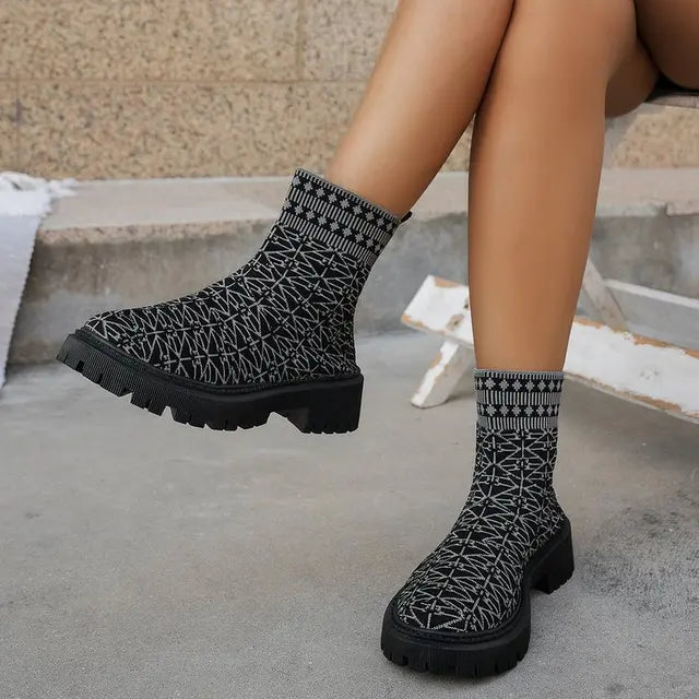 Women's Chic Plus Size Boots