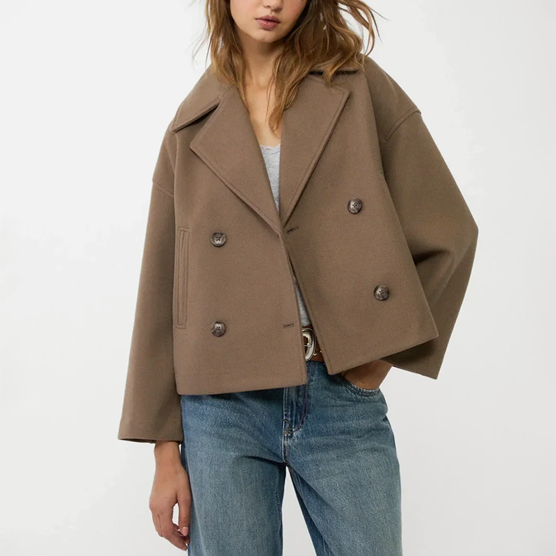 Short Lined Coat Lapel Collar Modern