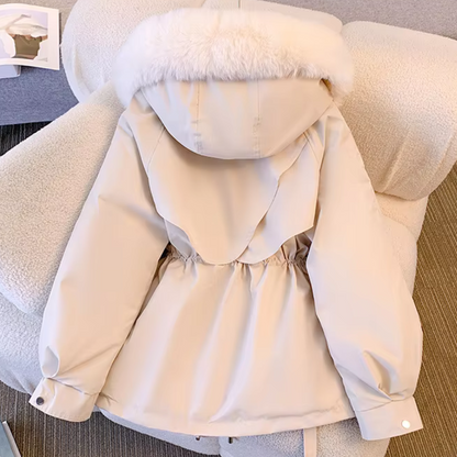 Stilvolle Damenwinterjacke Modern - IdealeKleiden