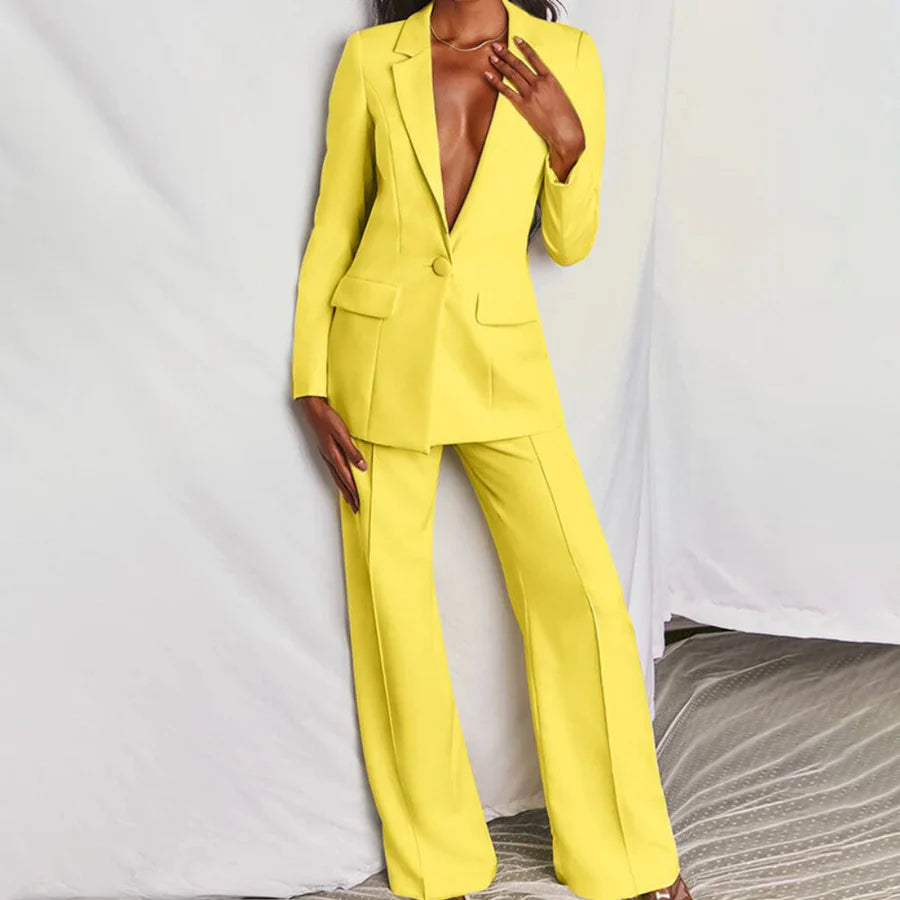 Elegant Women's Blazer and Trousers Set