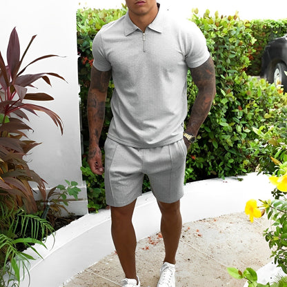Summer Set Men: T-Shirt and Shorts Comfort