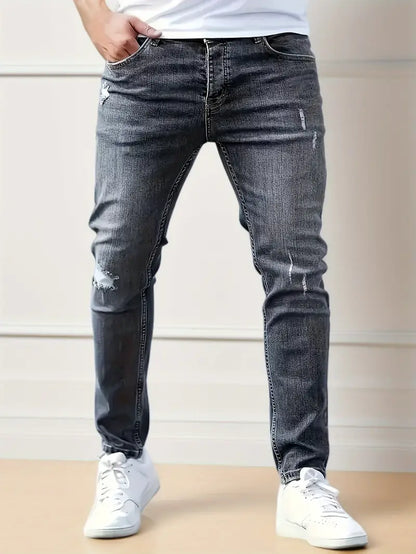 Comfortable slim-fit jeans for men