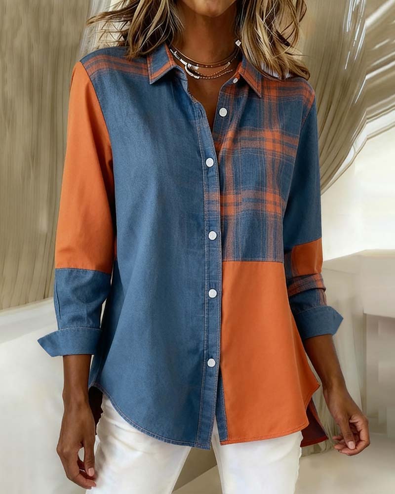 Stylish blouse with a lapel collar and a check pattern