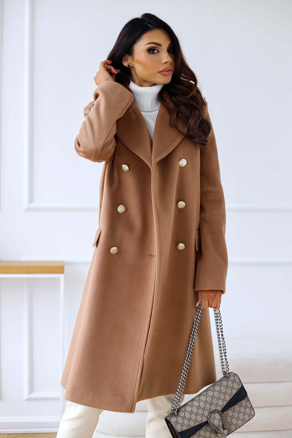 Fashionable women's double-breasted jacket