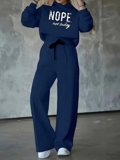 Comfortable Lounge Suit with Stylish Print