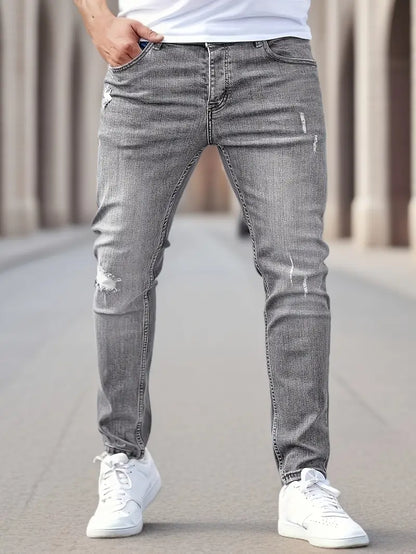 Comfortable slim-fit jeans for men