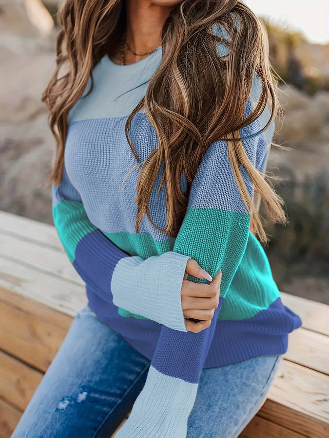 Stylish Women's Sweater Striped Pattern Modern