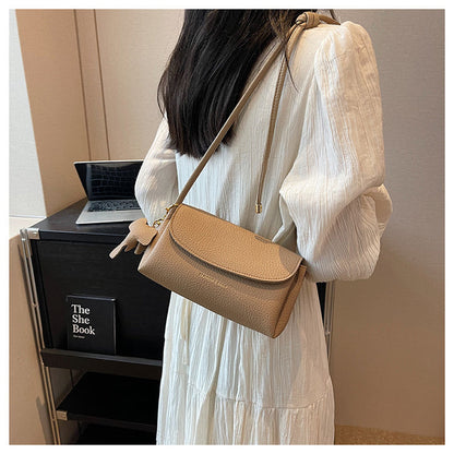 Elegant Retro Leather Handbag Design