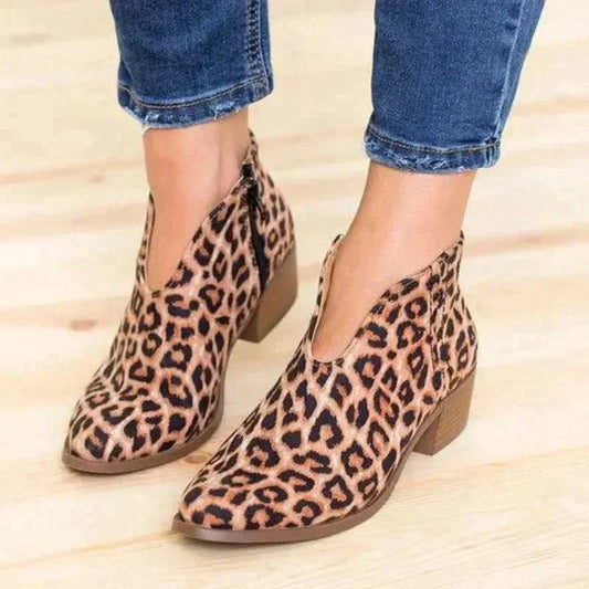 Schicke Damenstiefel mit Seiten-Reißverschluss - IdealeKleiden