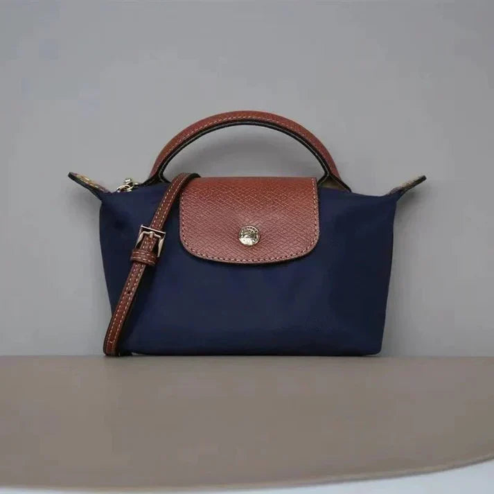Elegant Women's Shoulder Bag Luxury Design