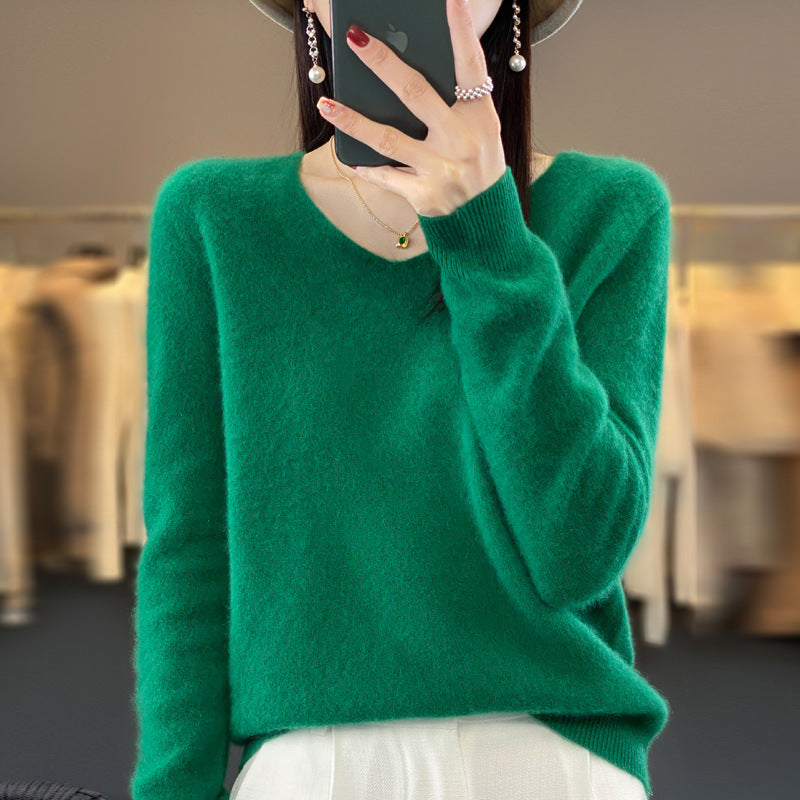 Comfortable Women's V-Neck Warm Winter Sweater
