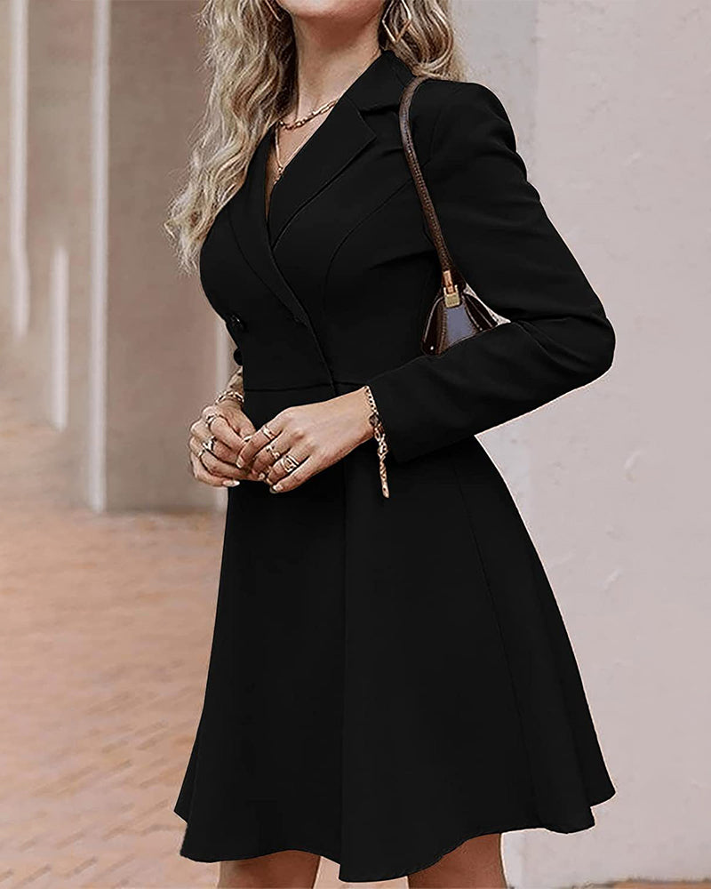 Elegantes Sommerkleid Mit Knöpfen - IdealeKleiden