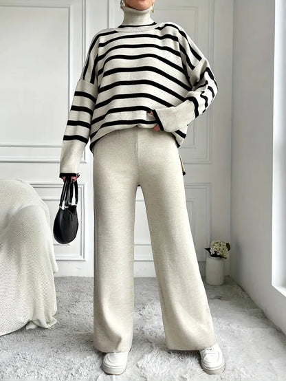 Fashionable Knitted Suit Set for Women