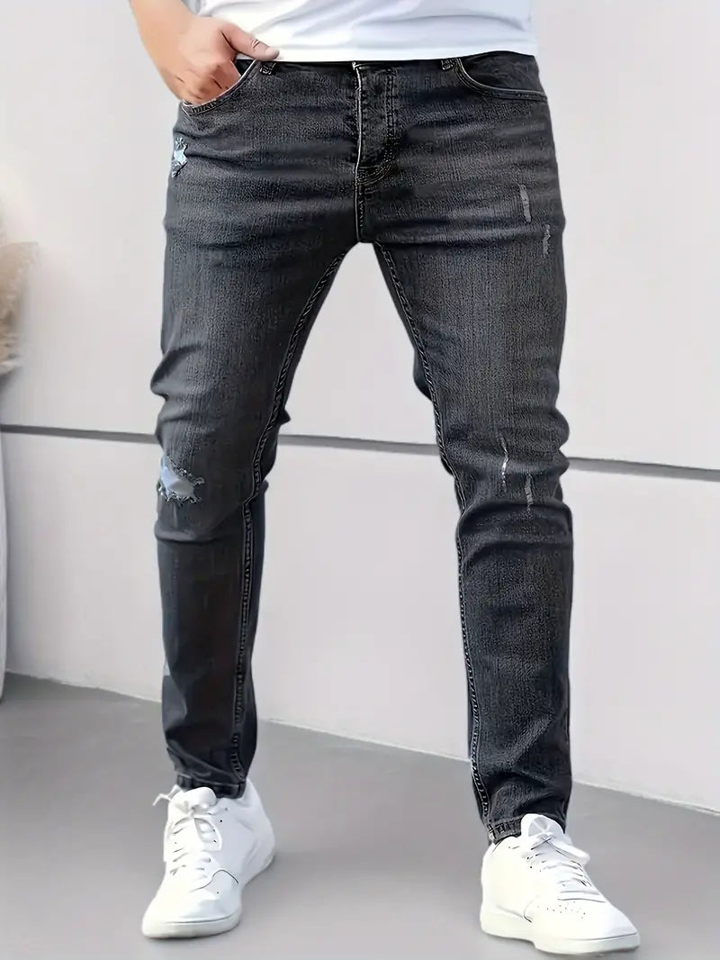 Comfortable slim-fit jeans for men