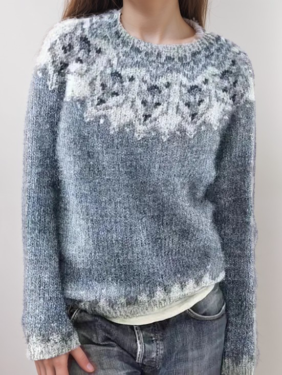 Nordic Cardigan Soft Woolly Elegant Design