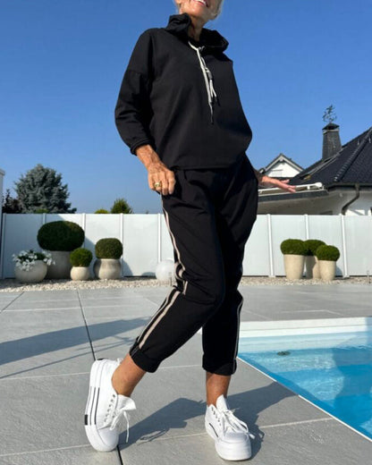Women's Tracksuit Hooded Sweatshirt and Pants