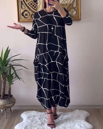 Women's Round Neck Long Sleeve Dress with Pocket