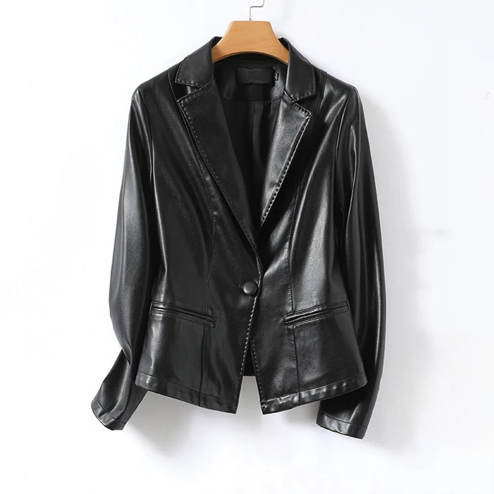 Elegant lamb leather blazer