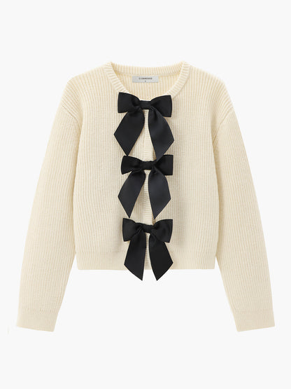 Stylish Women's Sweater with Bow Detail