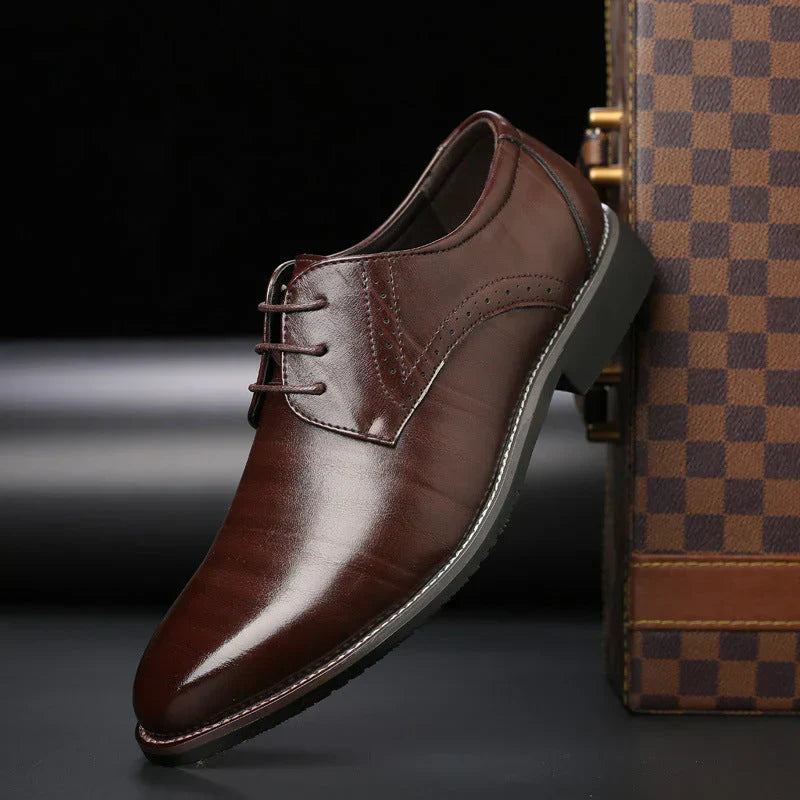 Men's Suit Shoes Leather Classic Brogue Design