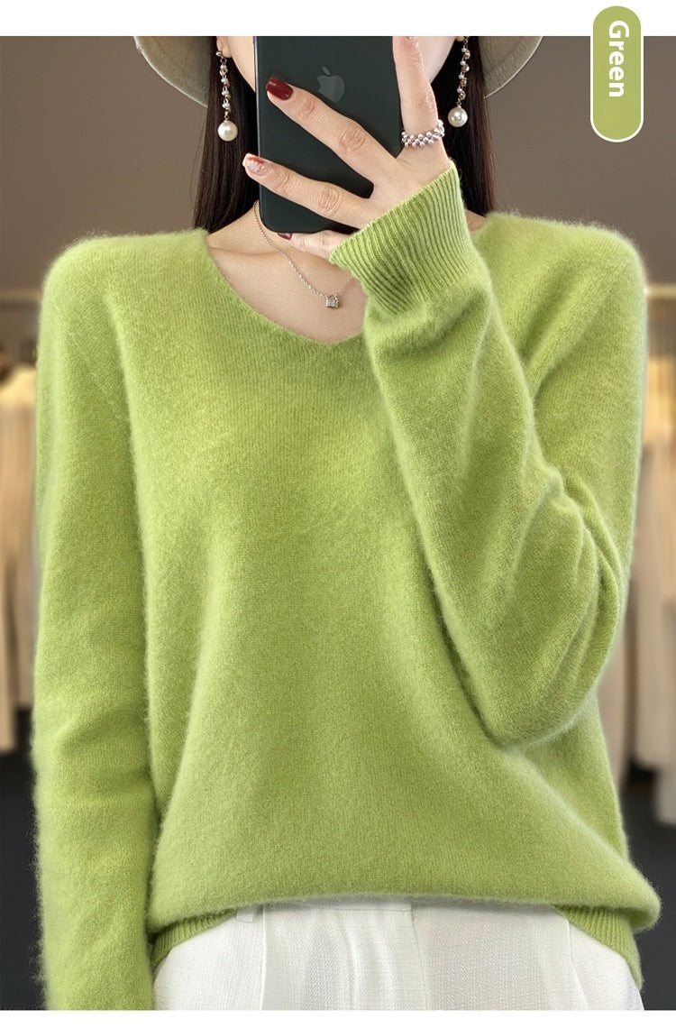 Comfortable Women's V-Neck Warm Winter Sweater