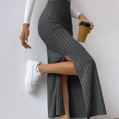 Fashionable Women's Knitted Skirt Trendy