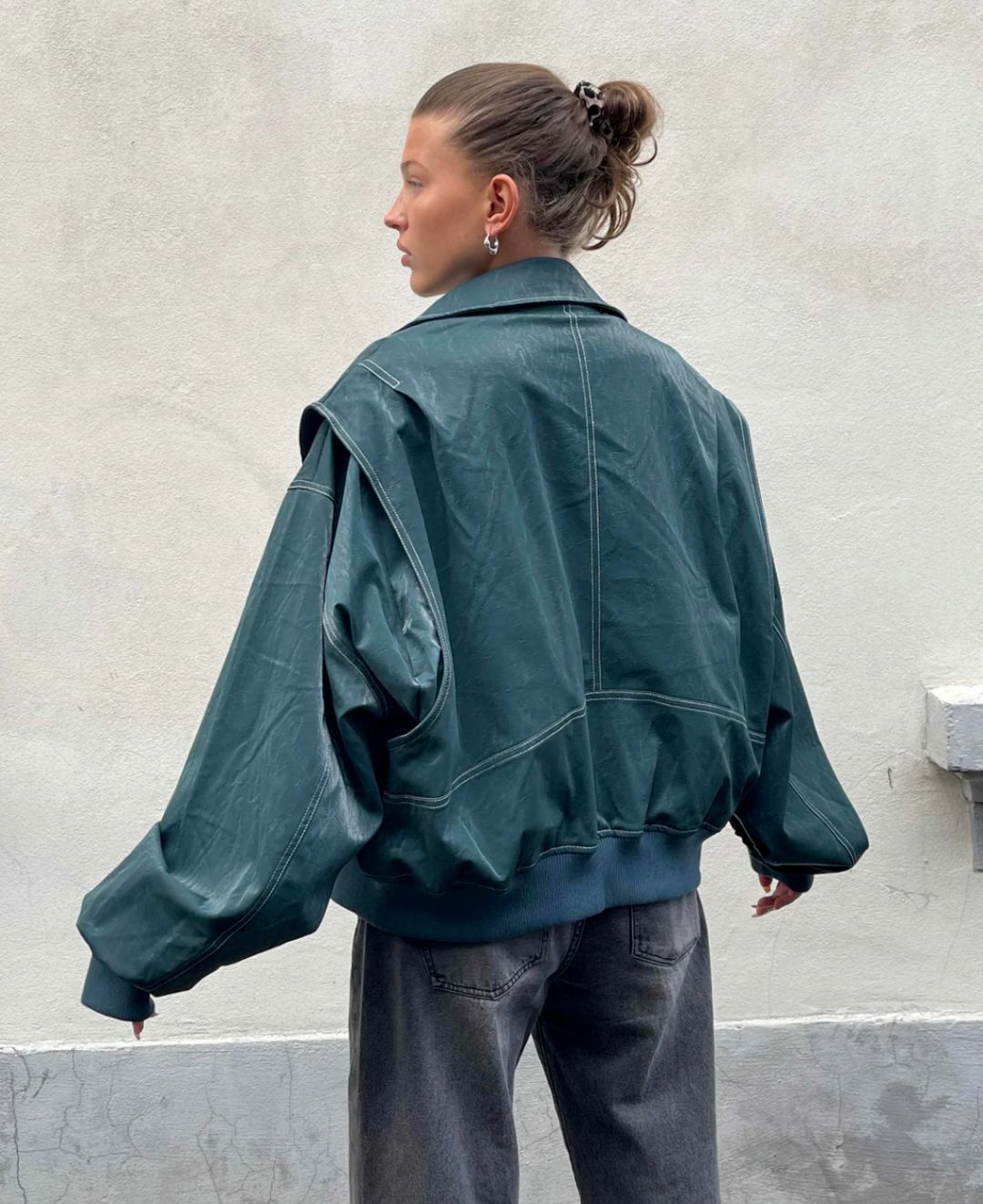 Women's Large Zip-Up Elegant Jacket