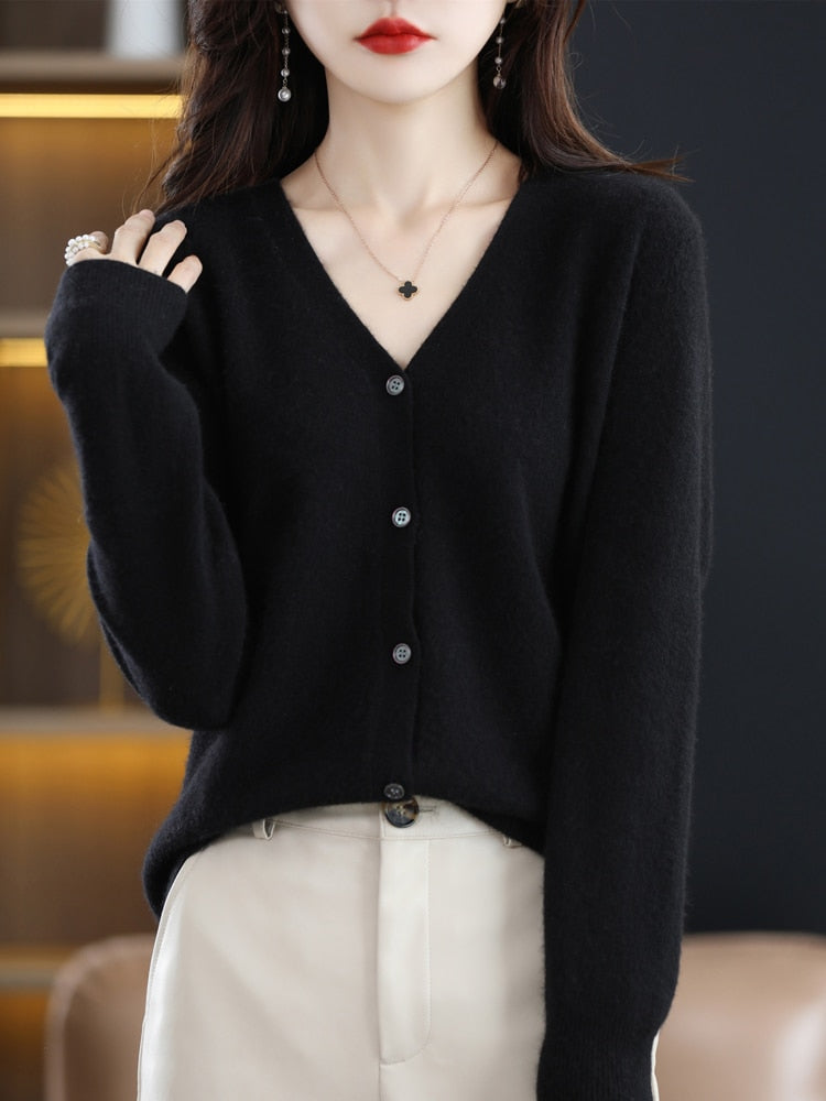 Women's Lightweight Comfortable Sweater