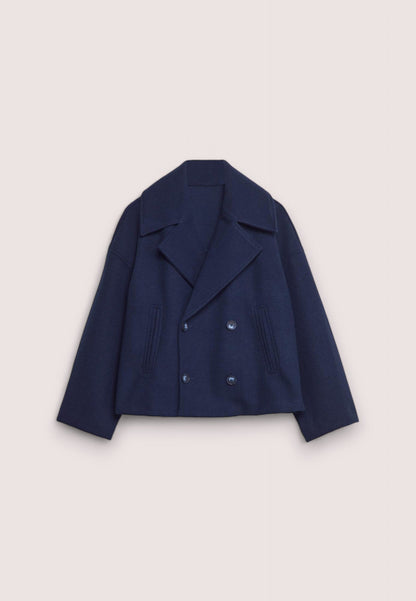 Elegant Women's Winter Coat Classic Short