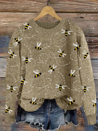 Stylish Knitted Sweater Bee Pattern