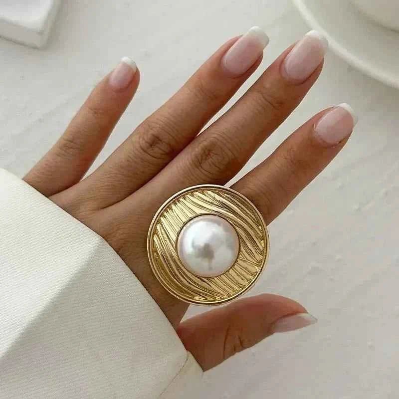 Damenring Vintage Chic mit großer Perle - IdealeKleiden
