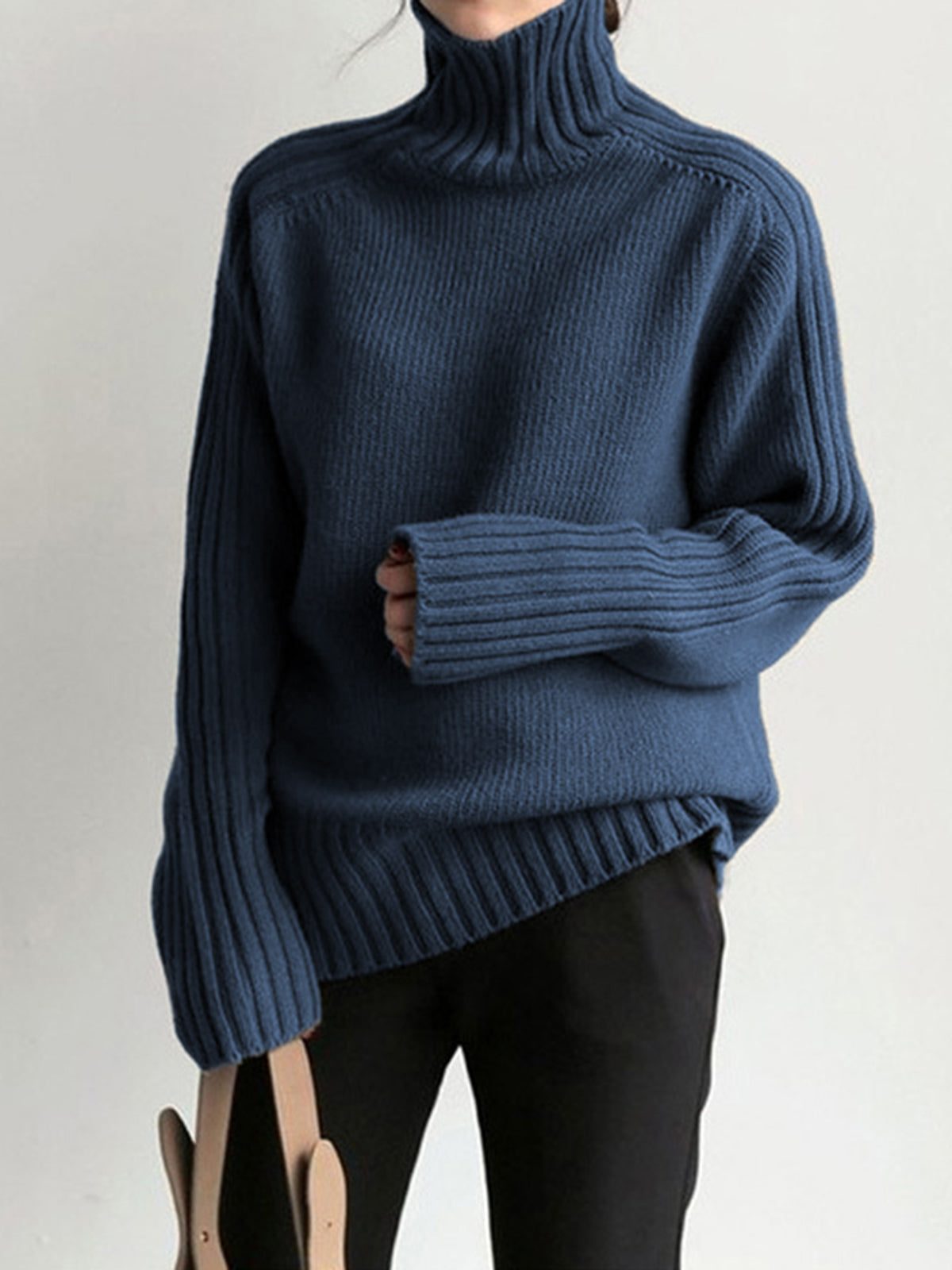 Elegant Women's Sweater Classic Design