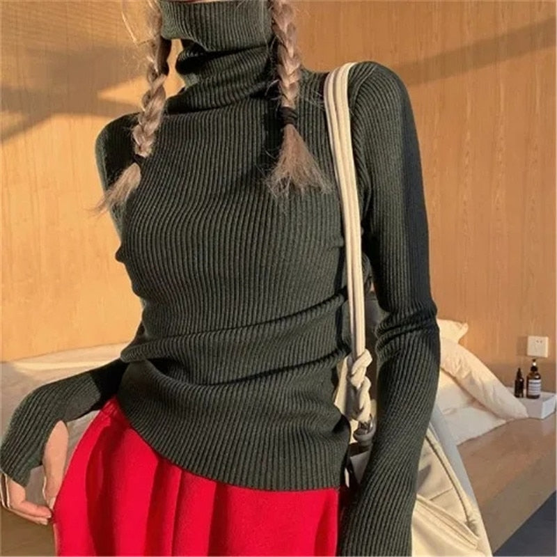 Elegant Women's Classic Sweaters