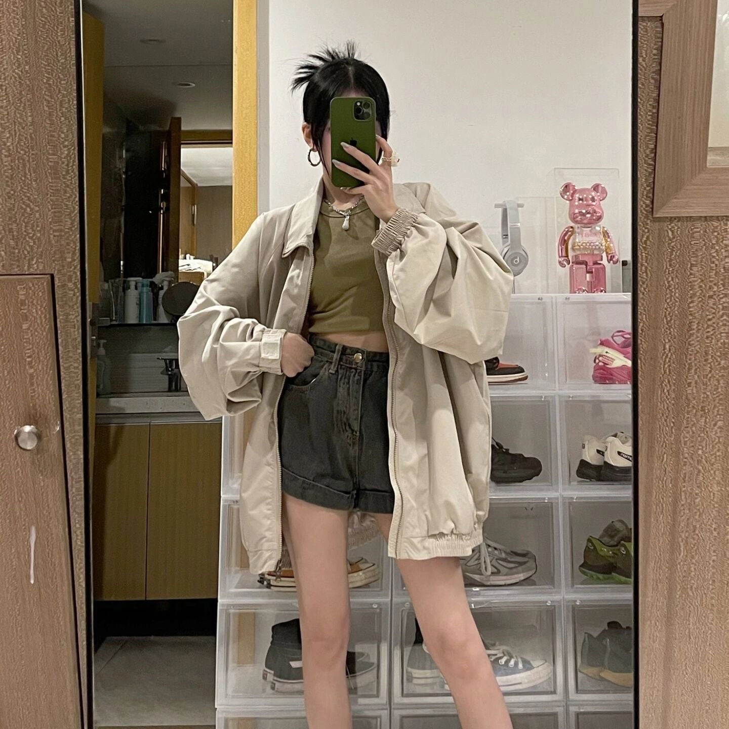 Fashionable Women's Jacket Comfortable & Stylish