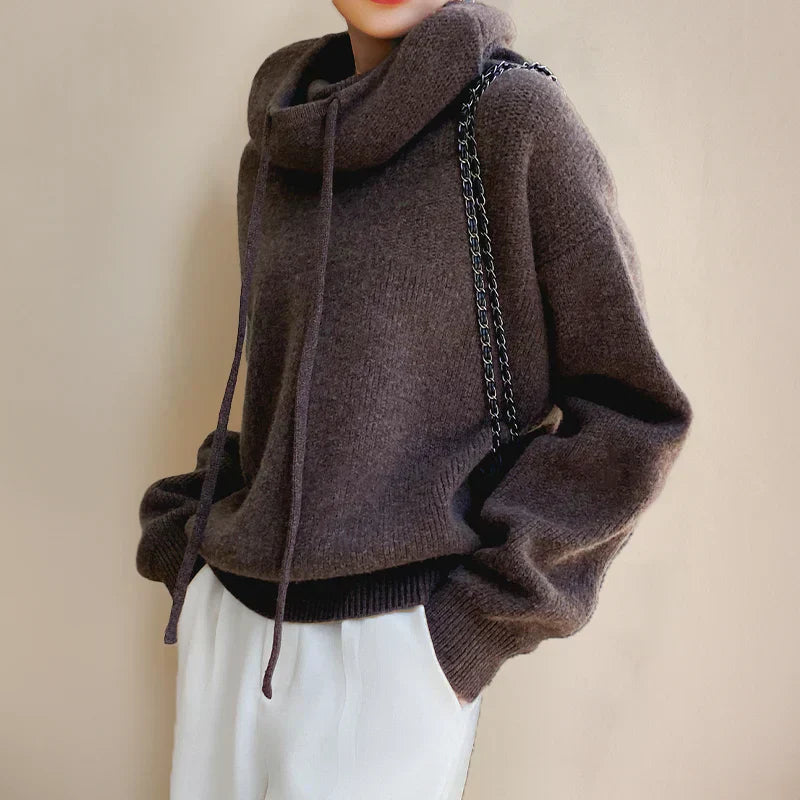 Stylish Turtlenecks With Ribbed Cuffs
