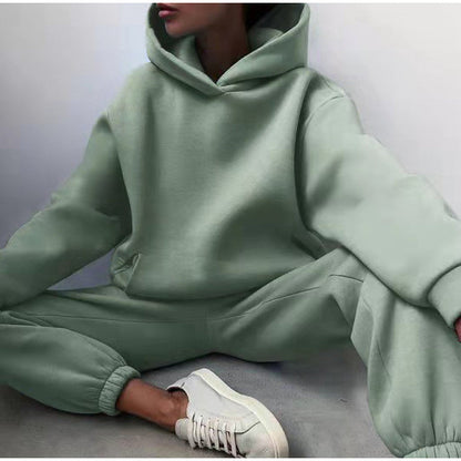 Fashionable Women's Streetwear Set Hoodie Jogger Pants