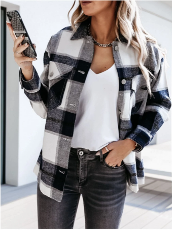 Fashionable Women's Jacket Comfortable and Stylish