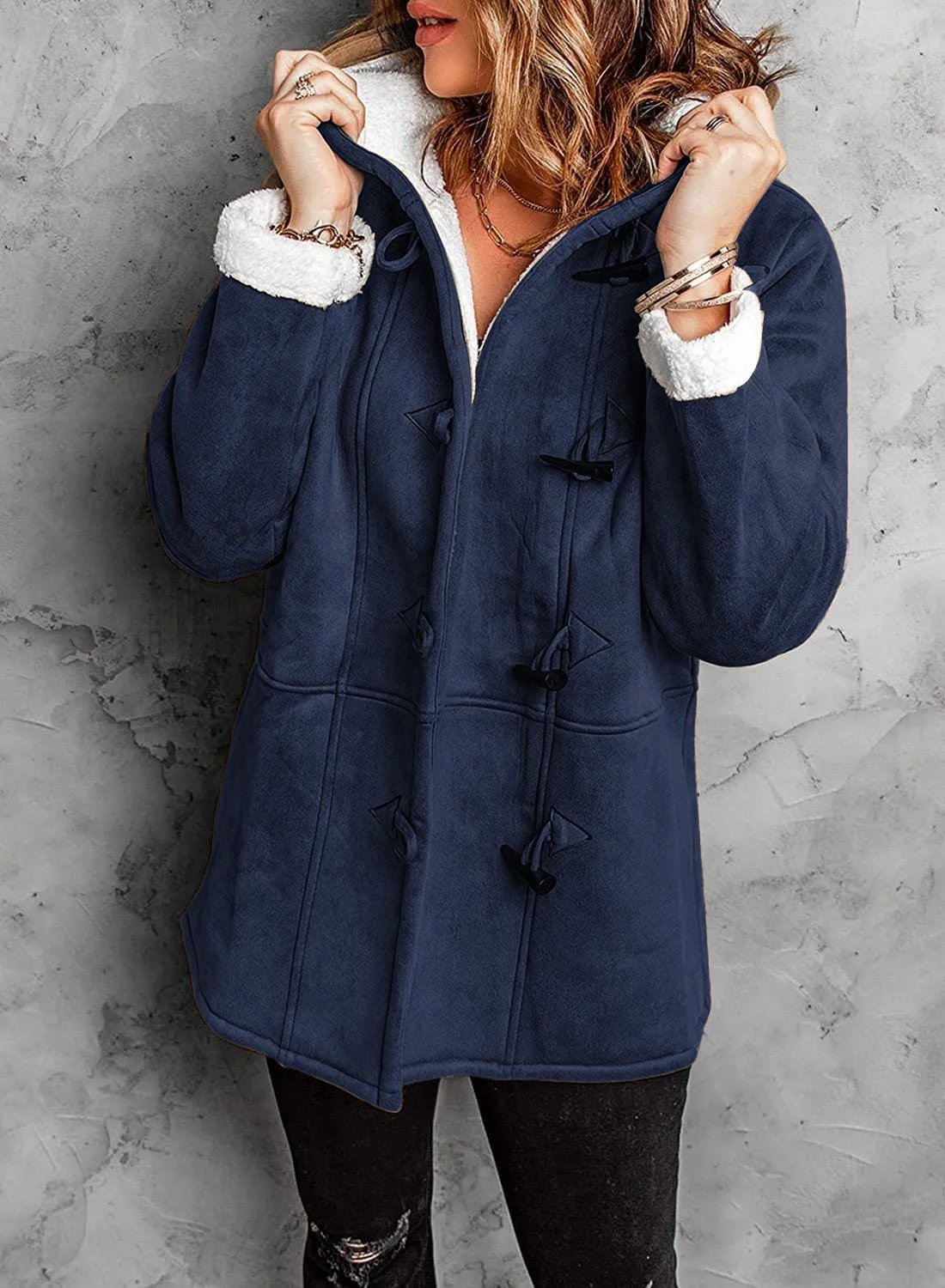 Cozy Women's Warm Fleece Jacket with Hood