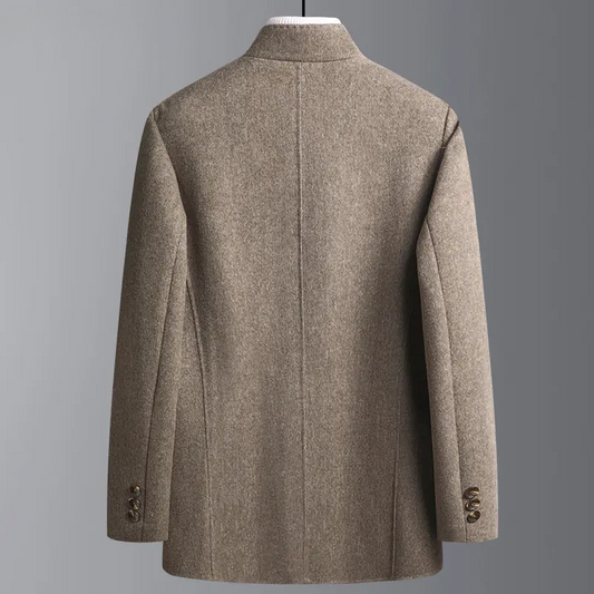 Stylischer Avantgarde Herrenmantel - IdealeKleiden