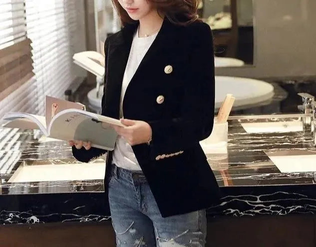 Soft Women's Velvet Blazer Casual Elegance