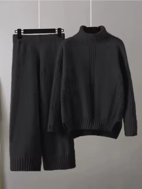 Stylish Women's Dress Set Modern