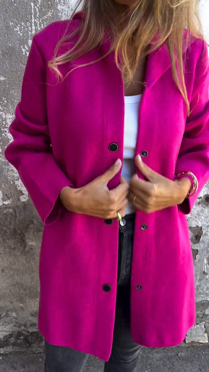 Long wool jacket with hood and buttons Comfortable