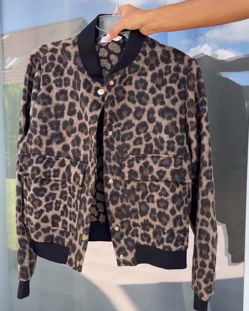 Women's Trendy Leopard Jacket with Button Pockets