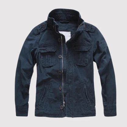 Practical outdoor jacket with many pockets