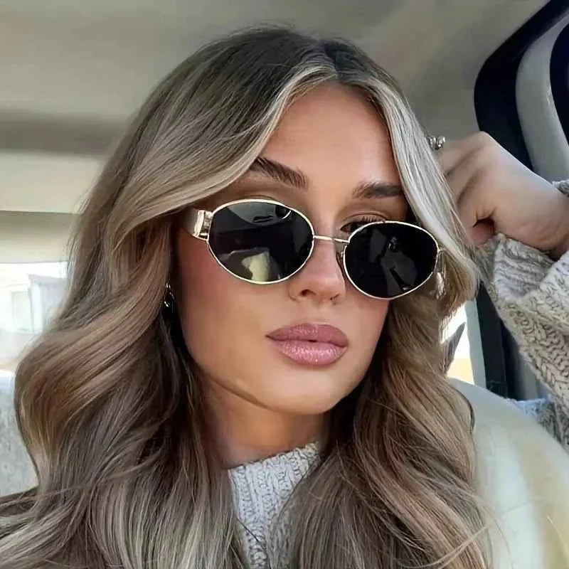 Stilvolle Damen Sonnenbrille Oval Metall Rahmen Tönung - IdealeKleiden