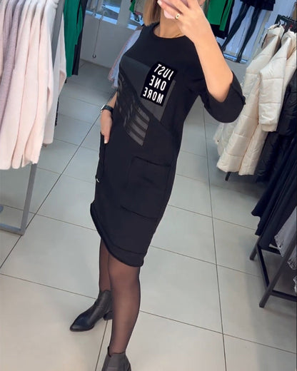 Elegantes Etuikleid Mit Tasche - IdealeKleiden