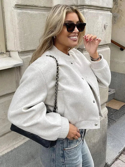 Stylische Damenjacke Cropped Bomber Modell - IdealeKleiden