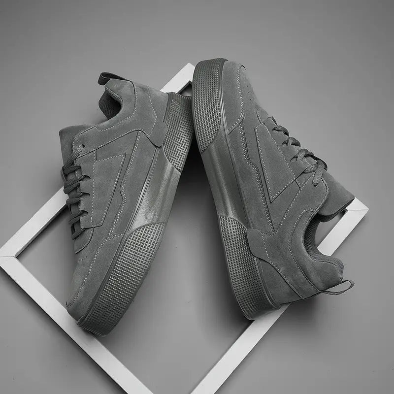 Stylish Men's Sneakers Modern Sporty