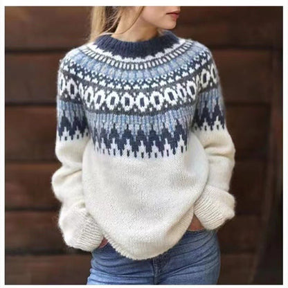 Women's Trendy Winter Pullover with Graphic Print