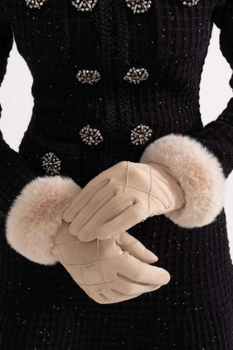 Warm-lined winter gloves